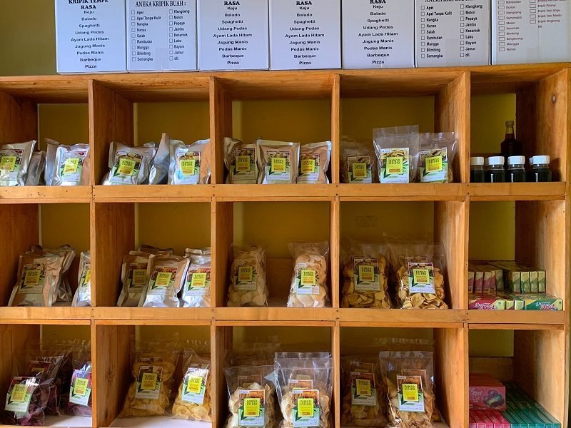 TOKO DIMAS, JUJUKAN OLEH-OLEH BERKUALITAS KHAS KOTA MALANG