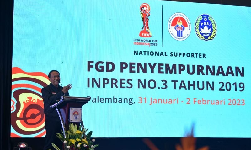 MENPORA TAMPUNG ASPIRASI STAKEHOLDER DEMI KEMAJUAN SEPAK BOLA NASIONAL
