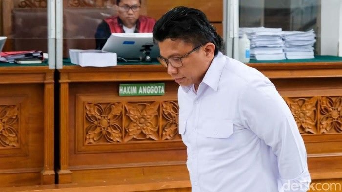 TERBUKTI MELAKUKAN PEMBUNUHAN BERENCANA, FERDY SAMBO DIVONIS HUKUMAN MATI