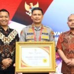 POLRESTA MALANG KOTA RAIH PENGHARGAAN PELAYANAN PRIMA DAN PREDIKAT PEMBANGUNAN ZI