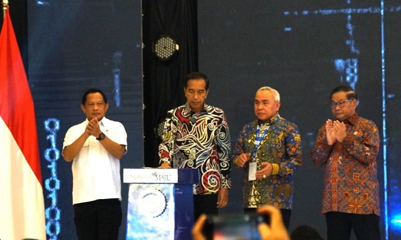 PRESIDEN MINTA DAERAH JAGA HARGA DAN PASOKAN PANGAN