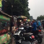 JAJANAN RAKYAT UNTUK BERBUKA DI PASAR TAKJIL MERGOSONO