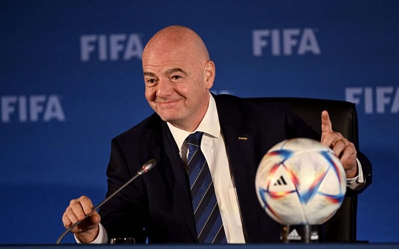 GIANNI INFANTINO RESMI JABAT PRESIDEN FIFA UNTUK PERIODE KEDUA