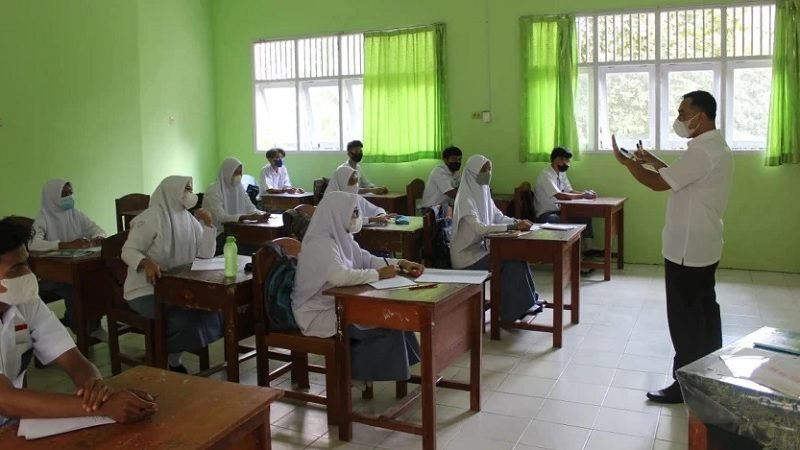 PENGEMBANGAN PROFESI 75 RIBU GURU MADRASAH BERBASIS SISTEM DIGITAL