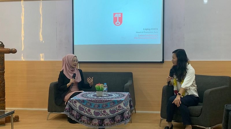 PERKUAT INTERNASIONALISASI, MB ITS LUNCURKAN GELAR GANDA DENGAN ESSCA SCHOOL OF MANAGEMENT PERANCIS