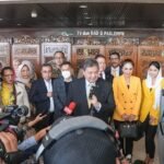 DPR SETUJUI RUU CIPTA KERJA RESMI JADI UNDANG-UNDANG