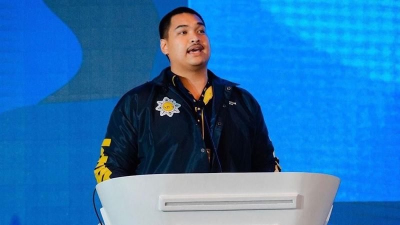 GANTIKAN ZAINUDIN AMALI, DITO ARIOTEDJO MENPORA BARU