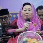SINTA NURIYAH INGATKAN BHINNEKA TUNGGAL IKA DALAM DIALOG KEBANGSAAN DI ITS