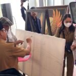 HADIRI PAMERAN ACPM ART DI MCC, SUTIAJI BERI SENTUHAN KECIL DI KANVAS