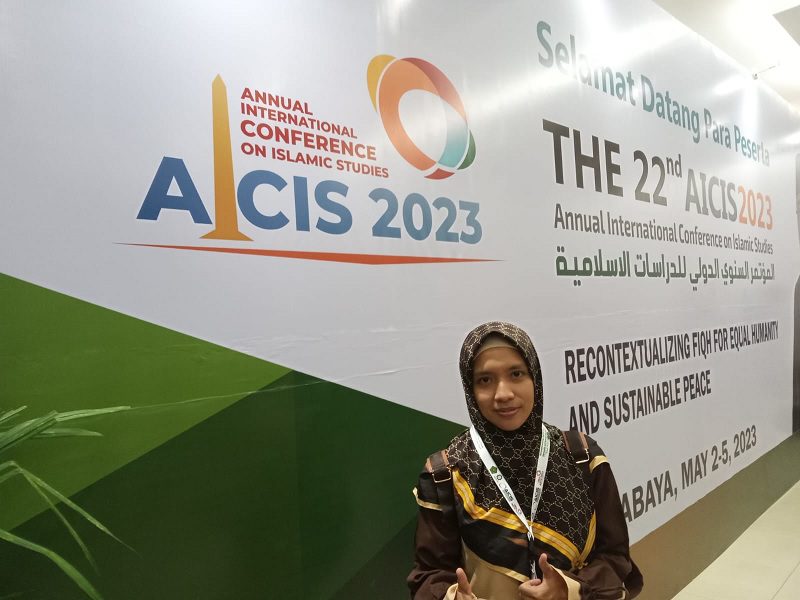 Siti Mutholingah di AICIS