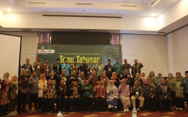 STAIMA AL HIKAM MALANG HADIRI TEMU TAHUNAN PPMPI KE-10 TAHUN 2023 DI KENDARI
