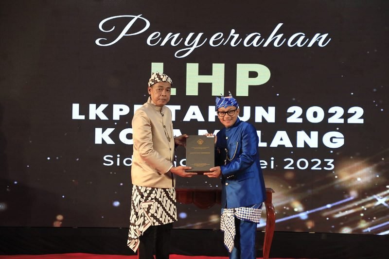 KOTA MALANG SUKSES 12 KALI BERTURUT-TURUT RAIH OPINI WTP