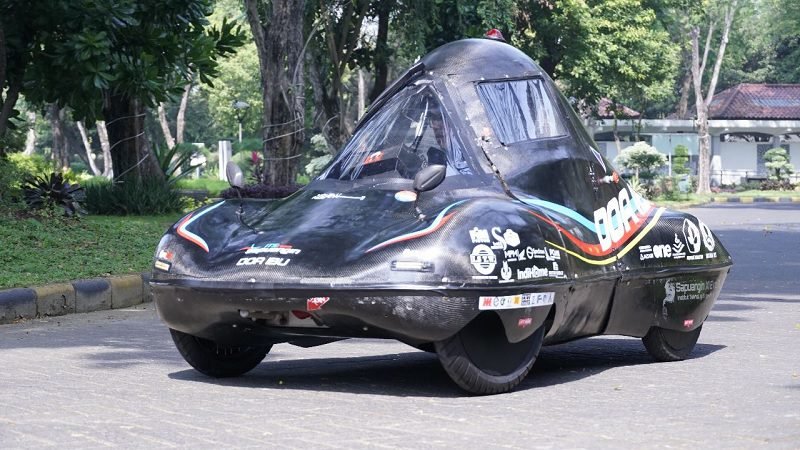 TIM SAPUANGIN ITS LUNCURKAN MOBIL RAMAH LINGKUNGAN