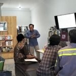 FAJAR RINALDI BAWAKAN STAND UP COMEDY DI PELATIHAN METPEN BATCH 2