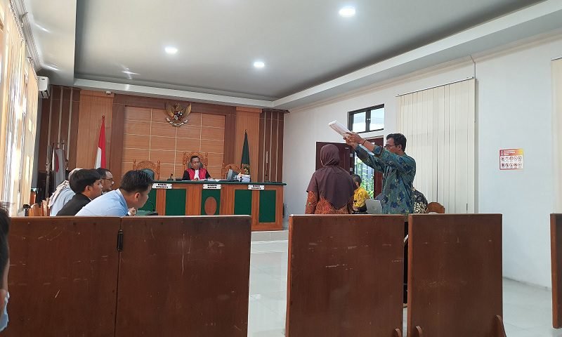 KANWIL DJP JATIM III MENANGKAN PERKARA PRAPERADILAN PAJAK LAWAN PENGUSAHA ROKOK