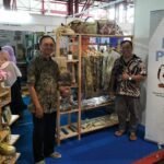 DOSEN UMM CIPTAKAN PRODUK PAKAIAN DENGAN TEKNIK RAMAH LINGKUNGAN