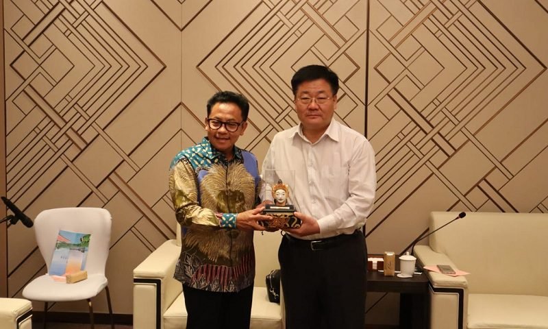 WALI KOTA MALANG JAJAKI KERJA SAMA SISTER CITY DENGAN NANNING