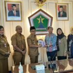 KOMNAS PEREMPUAN APRESIASI PEMKOT MALANG PERJUANGKAN HAK PEREMPUAN PEKERJA RUMAHAN