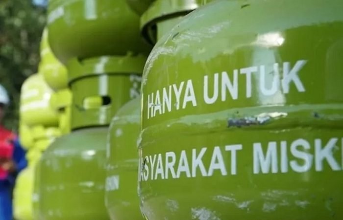 HARGA MELAMBUNG, PERTAMINA HIMBAU WARGA BELI LPG DI PANGKALAN RESMI