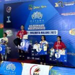 KARINA PUTRI DARI PB DJAGUNG, SABET JUARA PERTAMA TUNGGAL REMAJA PUTRI KEJURKOT 2023