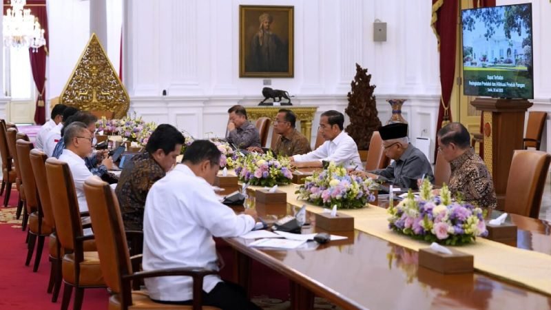 PRESIDEN GELAR RATAS TERKAIT PENINGKATAN PRODUKSI DAN HILIRISASI PRODUK PANGAN