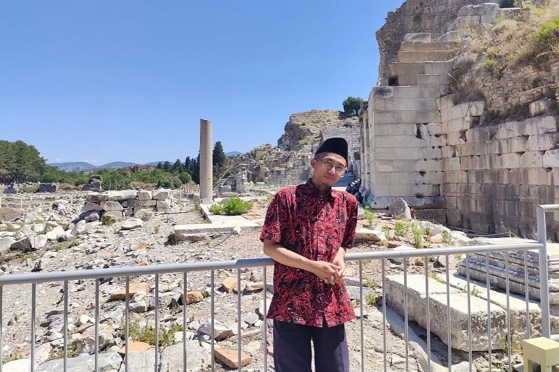 EFESUS, JEJAK KEKAYAAN YUNANI KUNO, ROMAWI DAN PERAN OTTOMAN Siarindo