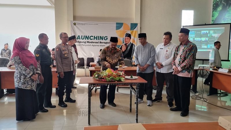 KEMENAG KOTA BATU LUNCURKAN KAMPUNG MODERASI BERAGAMA DI DESA JUNREJO