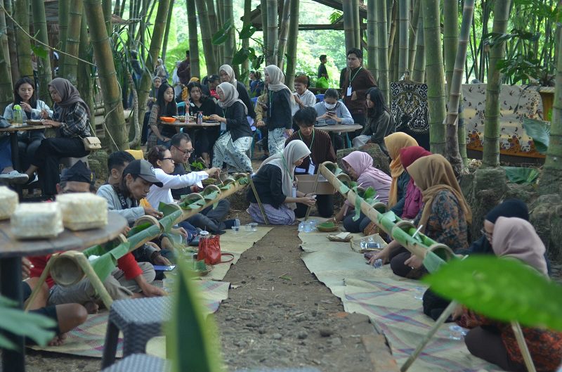 ‘BACK TO NATURE’, RE-OPENING WISATA KULINER BRING RAHARDJO, JUNREJO BATU