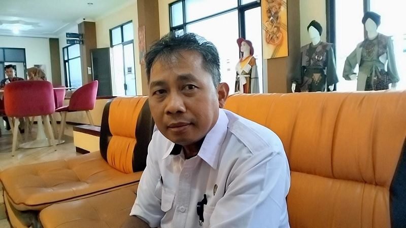 KABID PENDAS DISDIKBUD KOTA MALANG: KOMPETISI SEPAK BOLA TINGKAT SD COCOK TINGKATKAN SKILL PEMAIN MUDA