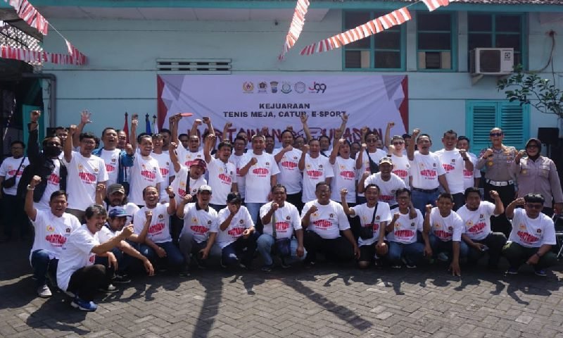 RAYAKAN AGUSTUSAN, WARTAWAN MALANG RAYA GELAR ANEKA LOMBA