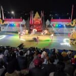 SEMARAKNYA PENTAS BULAN PURNAMA SENDRATARI ARJUNA WIWAHA DI SISIR BATU