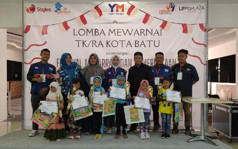 PERINGATI KEMERDEKAAN, YAYASAN YATIM MANDIRI AJAK ANAK BERGEMBIRA BERSAMA