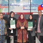 DEKAN FEB UNISMA LEPAS MAHASISWA PROGRAM STUDENT EXCHANGE KE TAIWAN