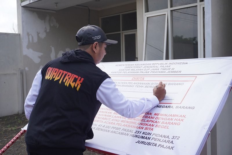 KANTOR PAJAK JATIM SITA HARTA PENUNGGAK PAJAK HINGGA 29 MILIAR