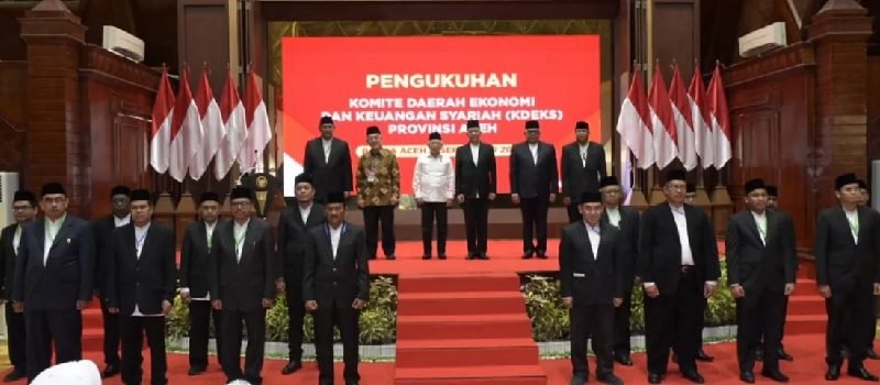 HADIRI PENGUKUHAN KDEKS PROVINSI ACEH, WAPRES: EKONOMI SYARIAH KUNCI HADAPI TANTANGAN PEMBANGUNAN NASIONAL