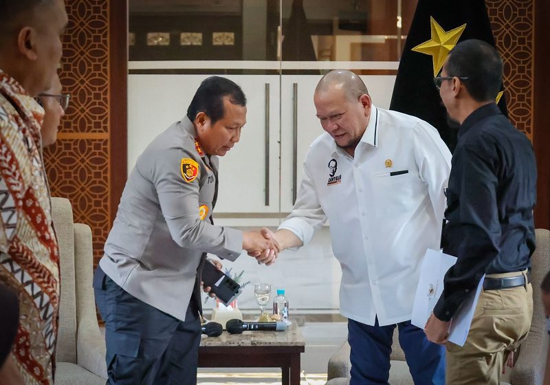 TEMUI KAPOLDA, KETUA DPD RI SAMPAIKAN ASPIRASI PESILAT JATIM