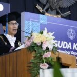 WISUDA KE-128, ITS LULUSKAN 4.010 WISUDAWAN UNGGUL