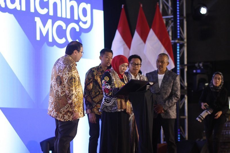 GUBERNUR KHOFIFAH LAUNCHING GEDUNG MALANG CREATIVE CENTER