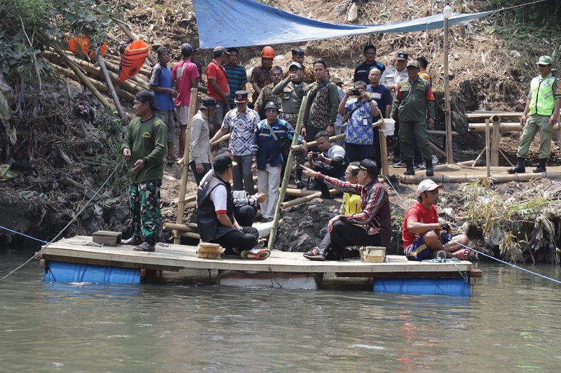 Coba penyeberangan di Mergosono
