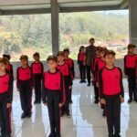 BENTUK PASUKAN PBB, SDN TULUNGREJO 05 BATU TANAMKAN DISIPLIN SISWA SEJAK DINI