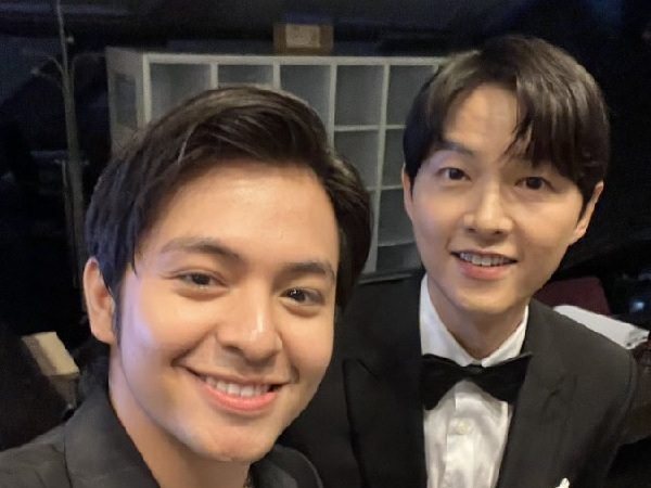 ANGGA YUNANDA PAMER FOTO BARENG SONG JOONG KI, BIKIN HEBOH NETIZEN