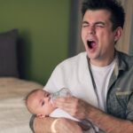 TAK HANYA IBU, AYAH PUN JUGA BISA MERASAKAN BABY BLUES, LHO..