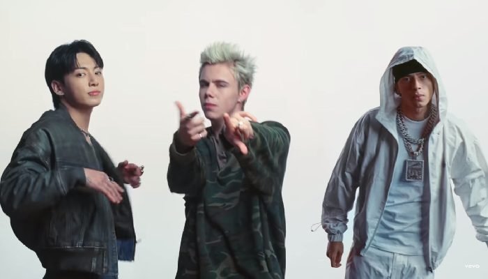 JUNGKOOK BTS, KID LAROI, DAN CENTRAL CEE RESMI RILIS SINGLE KOLABORASI, ‘TOO MUCH’