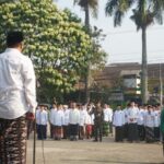PERTUNJUKAN DRUMBAND DAN ATRAKSI PAGAR NUSA WARNAI APEL HSN MWC NU LOWOKWARU