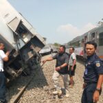 KA SEMERU DAN KA ARGO WILIS ANJLOK DI PETAK JALAN SENTOLO-WATES