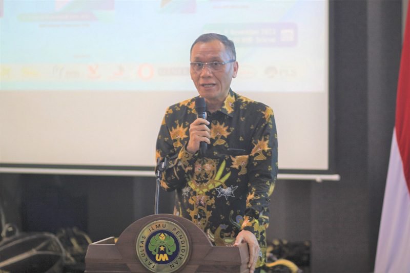 DIREKTUR KLSD PENDIDIKAN TINGGI VOKASI KEMENDIKBUDRISTEK RI BERHARAP HIPKI JADI PENCETAK SDM BERKUALITAS