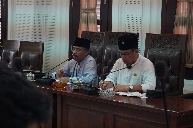 PEDULI LINGKUNGAN, DPRD KOTA MALANG DORONG REGULASI KANTONG PLASTIK SEKALI PAKAI