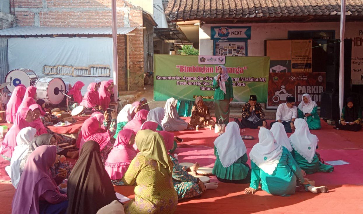 FATAYAT NU KOTA BATU HADIRI PENGAJIAN BIMBINGAN KELUARGA MASLAHAT