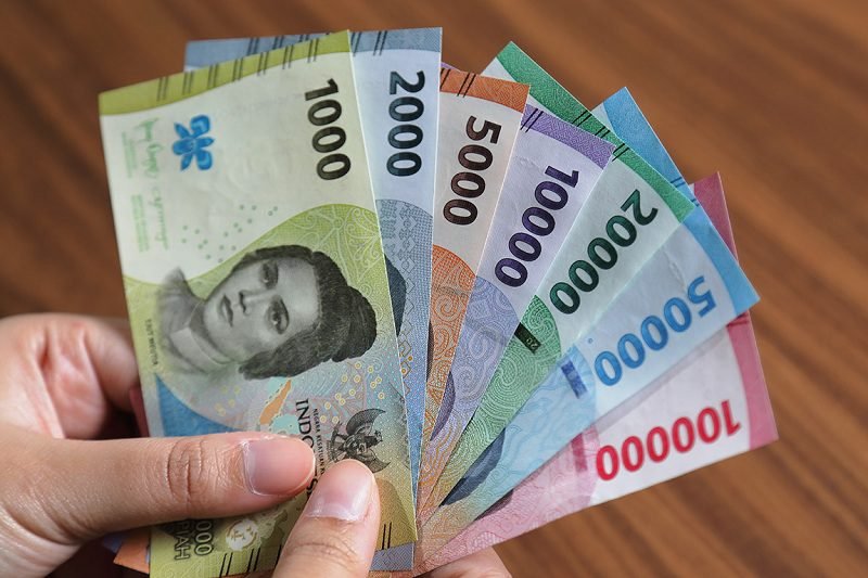 1352-Rupiah 5 APLIKASI TERBAIK UNTUK BANTU KELOLA KEUANGAN