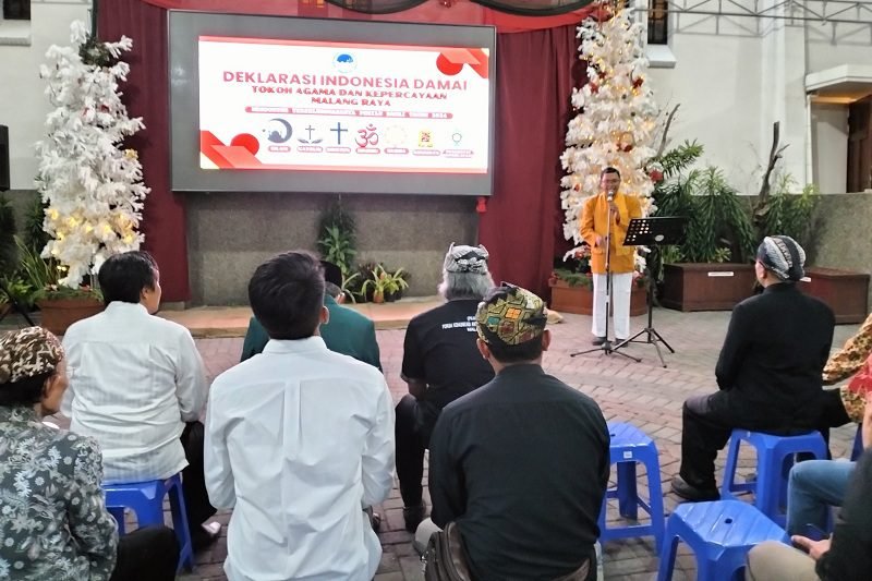 1426-FKAUB Malang ajak masyarakat jangan golput FKAUB MALANG AJAK LAPISAN MASYARAKAT UNTUK TIDAK GOLPUT